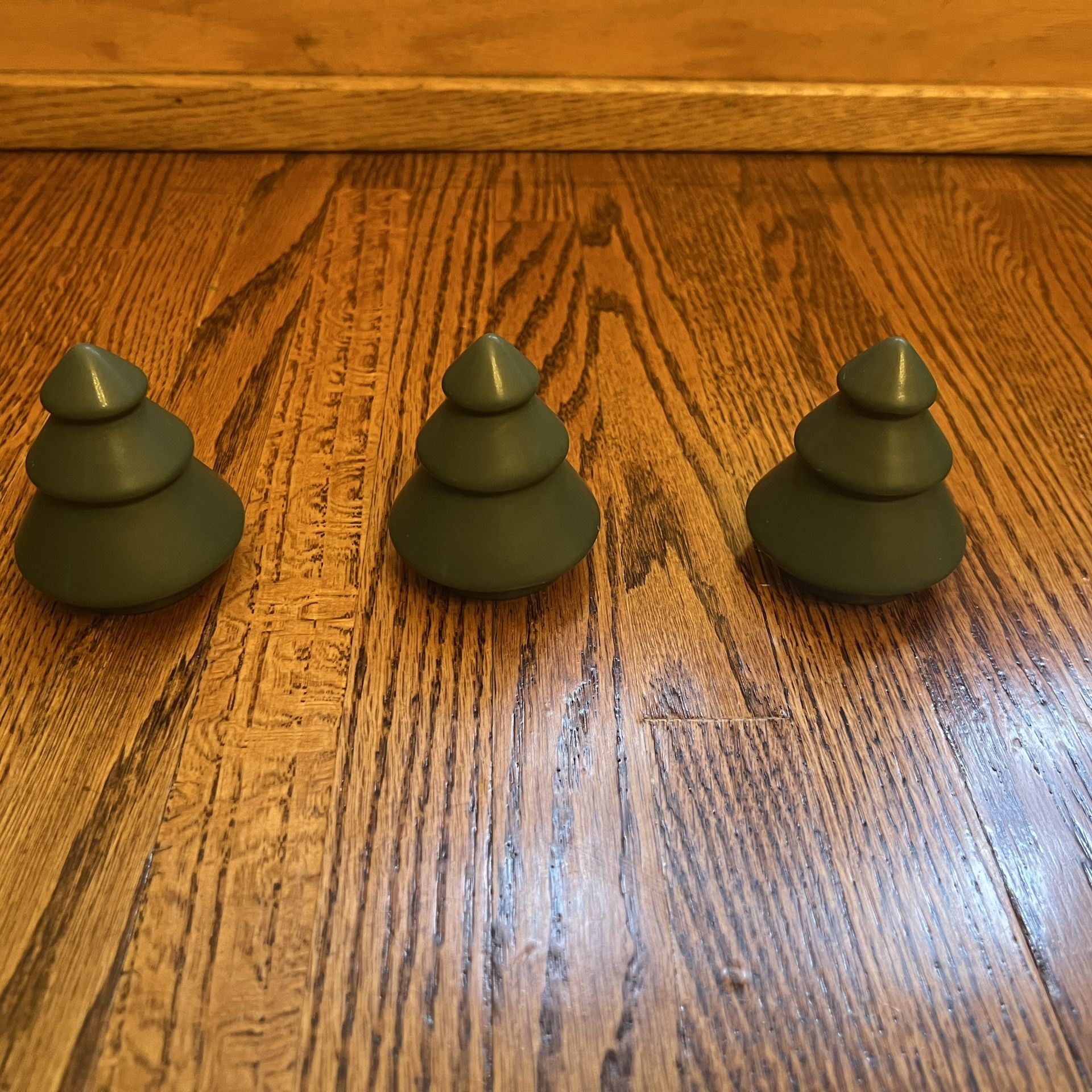 Set of 3 Target Bullseye Miniature Green Ceramic Trees