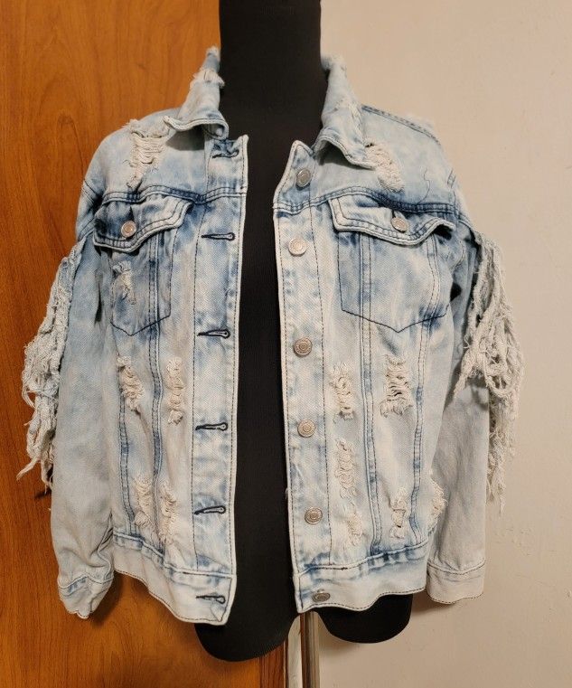 Thrill Jeans Jacket Large Women’s Distressed blue cotton denim Jacket Acid Wash