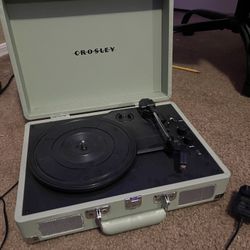 Crosley Record Player Suit Case
