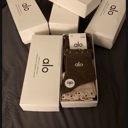 Alo Unisex Half-Crew Sock Box