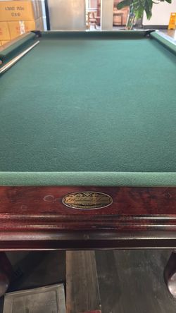 Pool table
