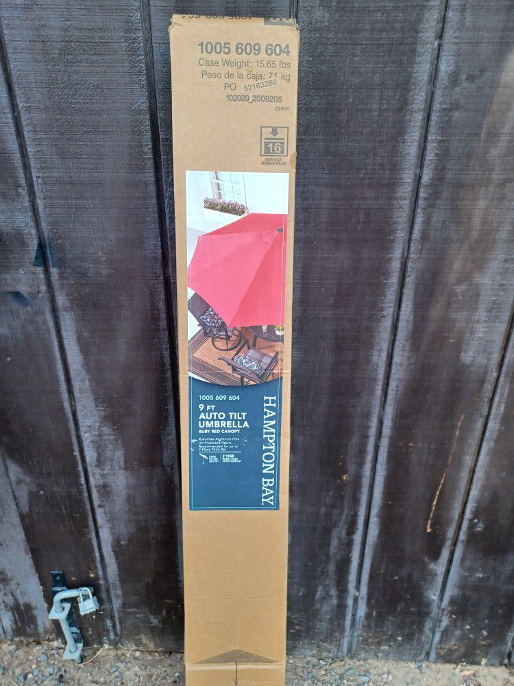 New Unbrella. .red Color .New Patio Shade Tent 