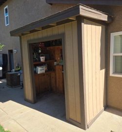 4 x 6 Wood shed