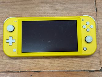 Nintendo Switch Lite Yellow HDH-001 Handheld