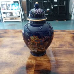 Vintage Japanese Kurani Porcelain 