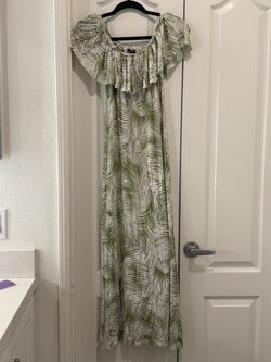 Maxi dress size 6 Boohoo brand