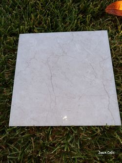 12X12 Marmolized Tile Style Smooth Beige 12X12 Tile marmolizado liso color beige $2c/u