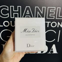 Miss Dior Perfume