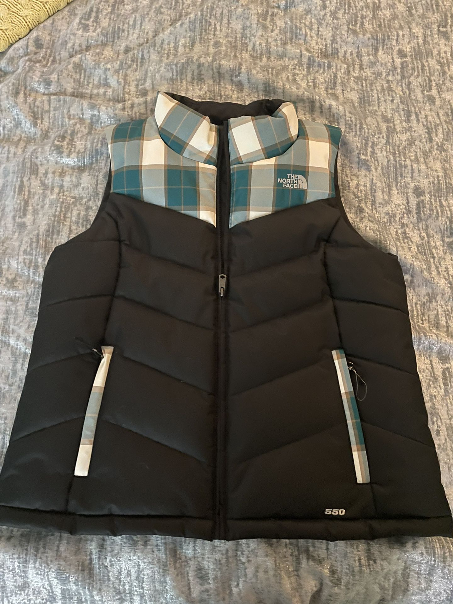 New North Face Vest Puffer Women’s Size Large
