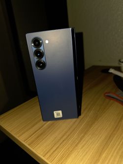 New Samsung Galaxy Z fold 6