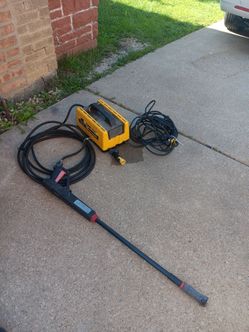 Yellow Eager Beaver F 1000 Electric high pressure Washer