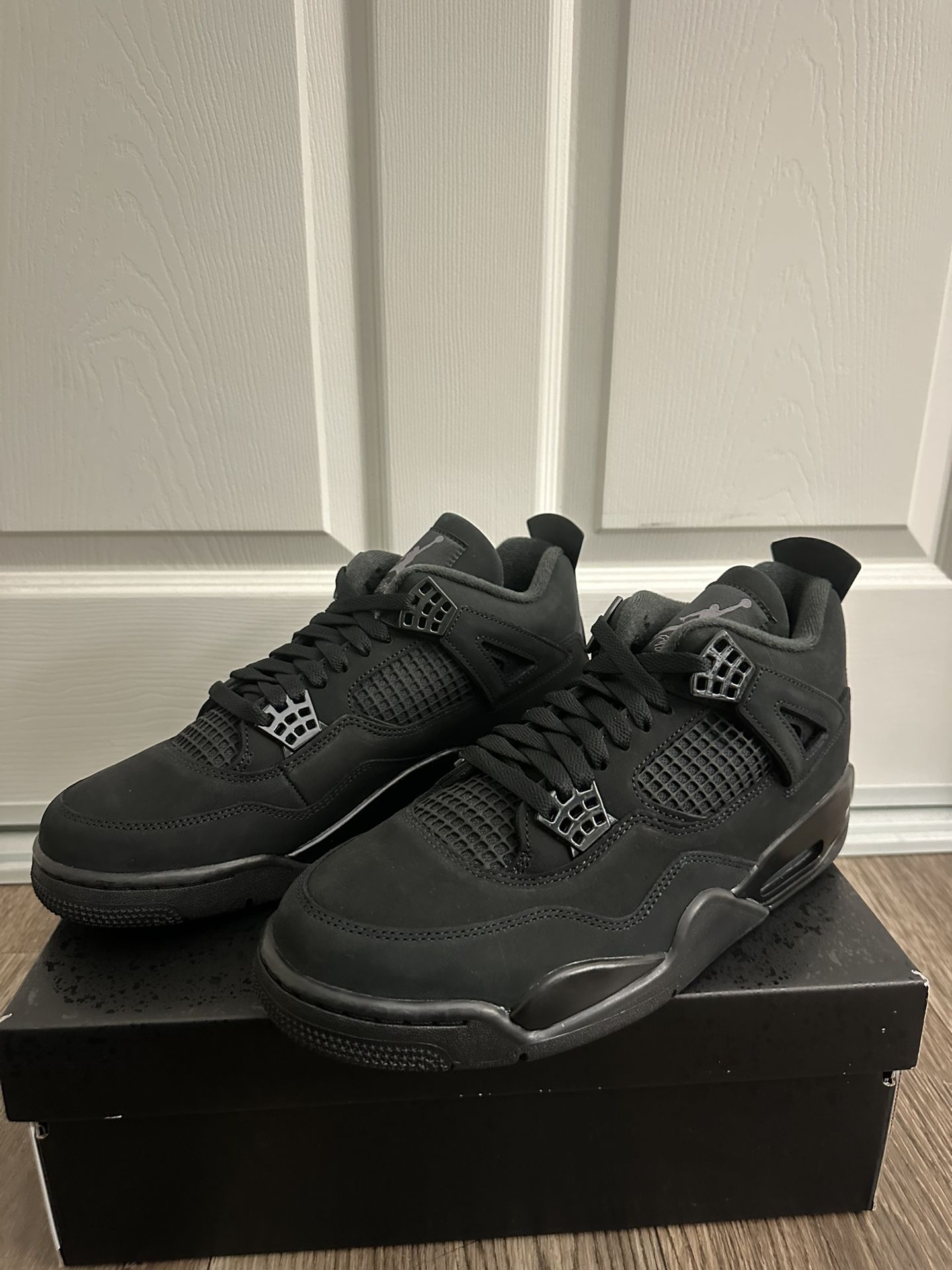 Jordan 4 Black cat 10.5m Brand New