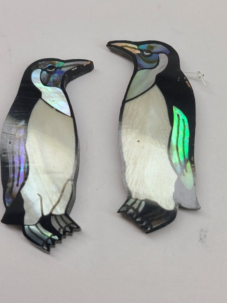GENUINE IRIDESCENT NAUTILUS SHELL PENGUINS 
