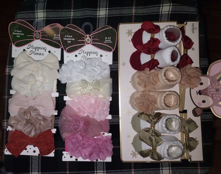 Brand New Baby Accessories Bundle – Headwraps & Bow Socks