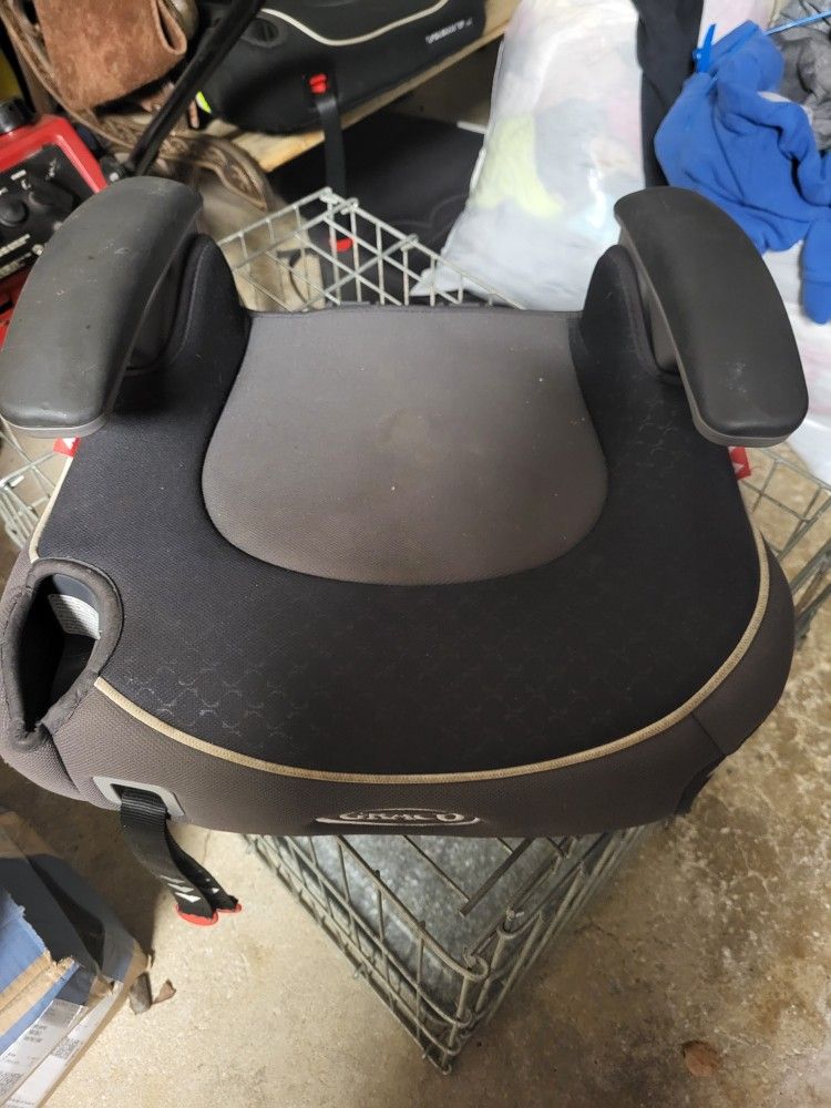 FREE GRACO BOOSTER SEAT