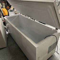 Extra Large Chest Freezer, Works Great 