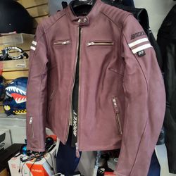 Joe Rocket 92 Leather Motorcycle Jacket. Women jacket size large