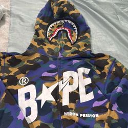 BAPE