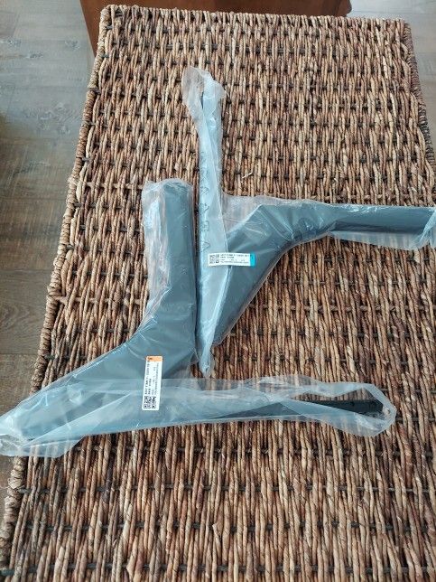 Samsung TV Stand Legs BN96-53109A And BN96-53108A