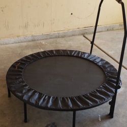 Bestoyard 48” Rebounder Trampoline W Bar