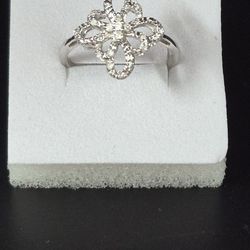 10kt Whitegold Diamond Ring 