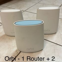 📶 Netgear Orbi RBR20 Mesh WiFi System (Router + 2 Satellites) – Whole Home Coverage