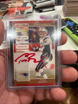 Tom Brady Bowman Autographed Football Card
