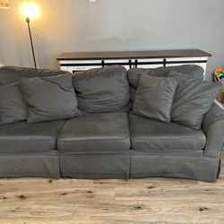 Sofa And Chairs 