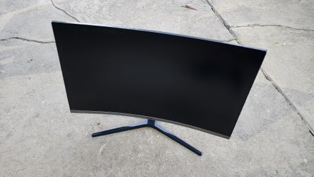 Samsung 32" Curved Screen Monitor