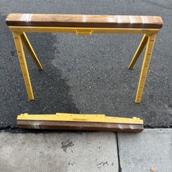 Adjustable Height Saw House - free