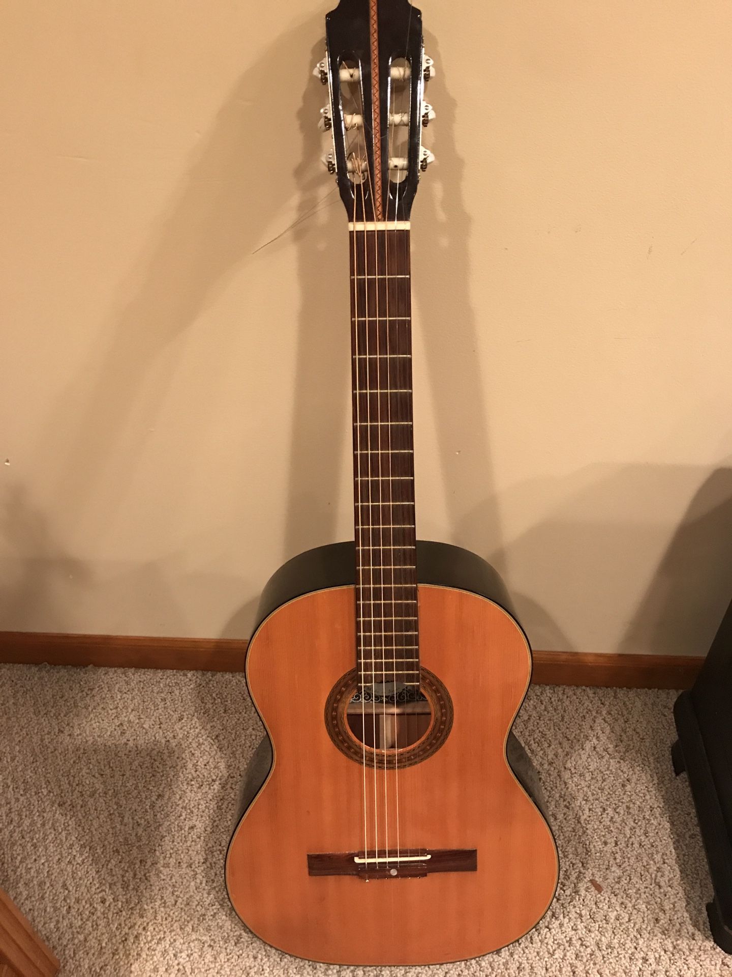 Vintage Alvarez 5011 Classical Guitar