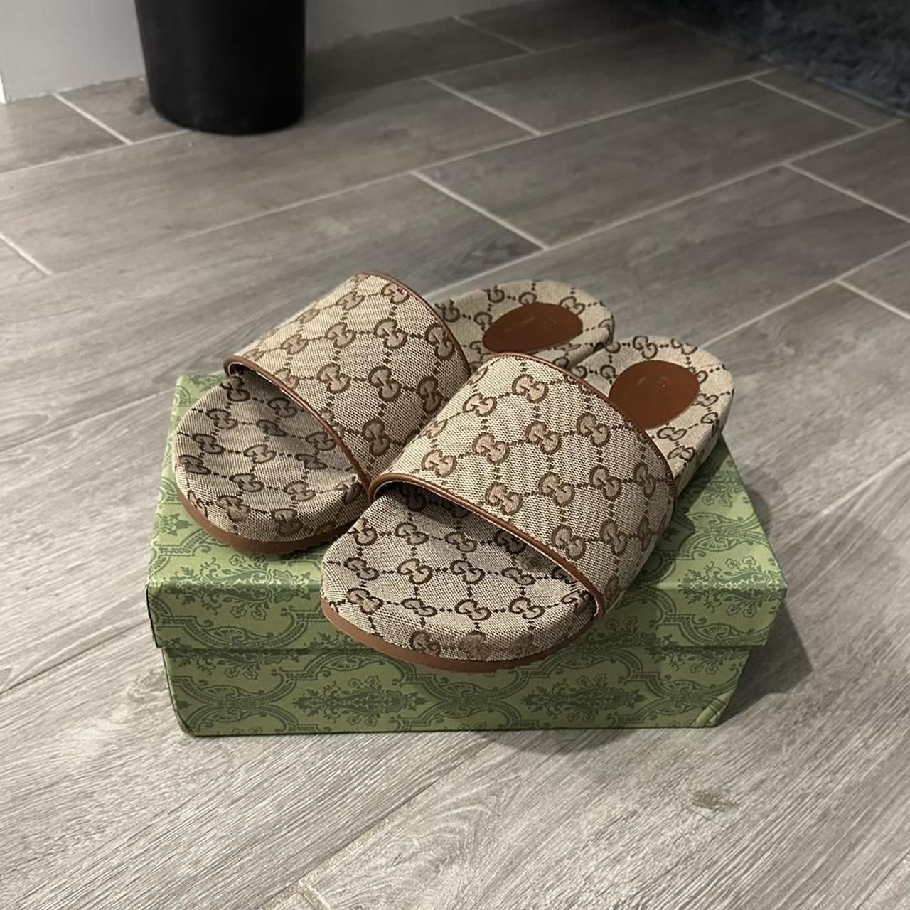Gucci Men's Brown and Tan Slides