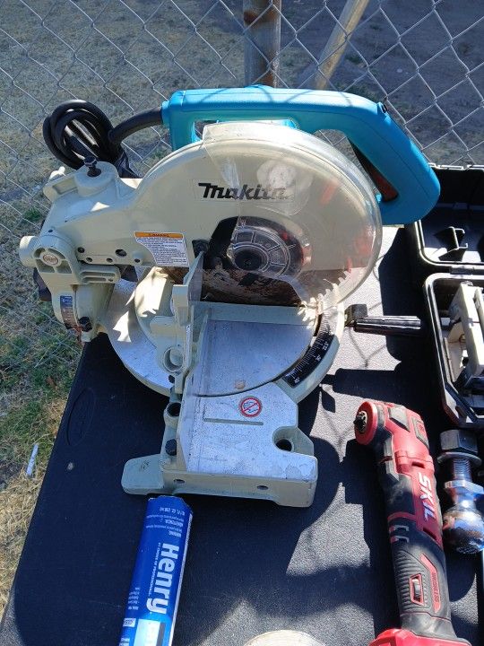 Makita Saw 10inch