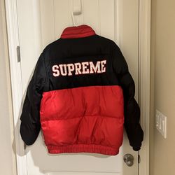 Supreme Puffer Jacket Size Small
