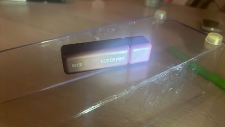 About Face Matt Liquid Eyeshadow -vintage Granada