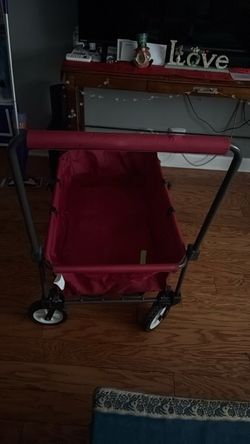 Red buggie cart