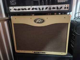 Peavy Classic 50 guitar amp