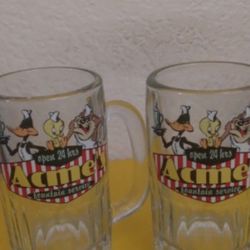 Looney Tunes Acme Fountain Service Glass Cups 