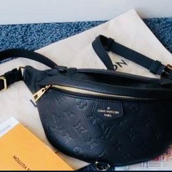 New Louis V Crossbody Black Fanny Bag