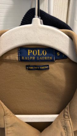 Young men’s Ralph Lauren polo shirt
