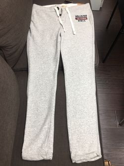 New w/Tag Hollister men’s Super Skinny Sweatpant Button Fly Grey