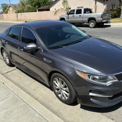 2017 KIA Optima