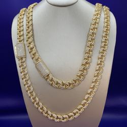 Chino Links Full moissainte Silver Chain