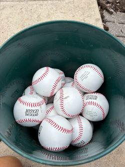 18 Dick’s Sporting Goods Leather Baseballs Full-Grain Leather Covers Raised Seams
