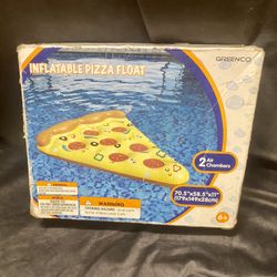 INFLATABLE PIZZA SLICE FLOAT