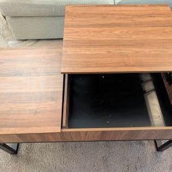 Assembled Lift Top Coffee Table With Storage