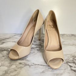 Ukies Tan Patent Leather Heels- Open Toed- Size 7