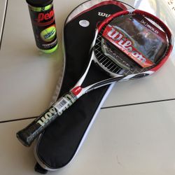 Tennis racket Wilson brand new key factor with balls