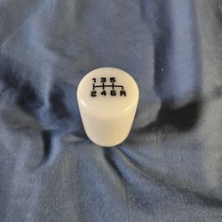 Acuity White Esco 6 Speed Shift Knob