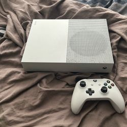 Xbox One With Controller